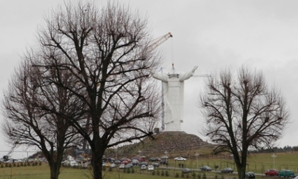 Polish Town Erects World's Largest Jesus Statue