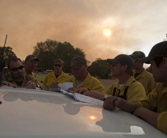 Arizona Fire: Strong Winds Threaten to Undo Containment Work