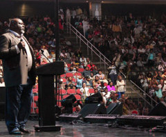 Father's Day: Bishop TD Jakes Gives Dads Encouragement