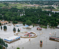 Authorities Open Flood Recovery Centers in North Dakota