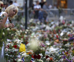 Norway Shooting: A Nation Mourns Anders Breivik's Victims at First Funerals (PHOTOS)