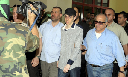 Gilad Shalit Release: Israeli Soldier Home After 5 Years; 477 Palestinian Prisoners Freed