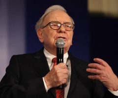 Critics of Buffett's 'Tax the Rich' Plan Suggest He Give to IRS