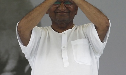 'New Gandhi' to End Hunger Strike
