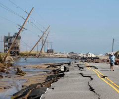 Irene Death Toll Jumps to 40; Flood Warnings Still in Effect