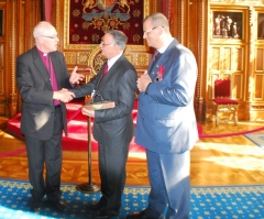 Iraqi Politician Awarded Peace Prize in London for Defending Christians