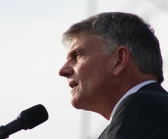 Franklin Graham: Romney's Mormonism Doesn't Bother Me