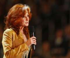 Bonnie Raitt Has New Album With Songs by Bob Dylan