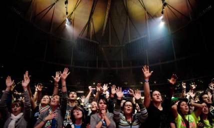 Passion 2012 Closes With Spiritual Call to Arms for College Youths