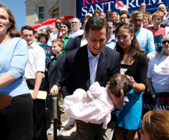 Santorum Family Faced Near Death Experience; Vows to Stay in Race