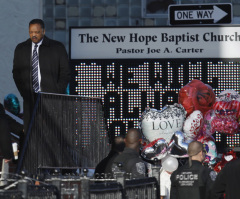 Whitney Houston Funeral: Aretha Franklin Missing, Live Stream Available Here