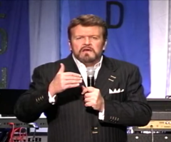 Was Rabbi Ralph Messer Called in to Re-Establish a Struggling Eddie Long?