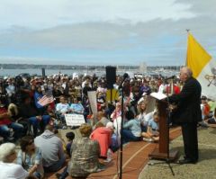 Thousands Rally for Religious Freedom, Against Obama's Birth Control Mandate