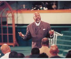 Bishop TD Jakes to Celebrate 35th Anniversary at Star-Studded Gala