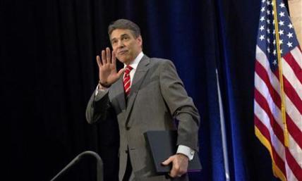 Rick Perry Rejects Medicaid Expansion; Calls Obamacare 'Gun to the Head'