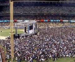 Harvest America With Greg Laurie: Largest US Evangelistic Event Ever?