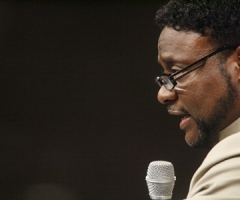 Eddie Long's Church Warned in Advance of Million-Dollar Ponzi Scheme?