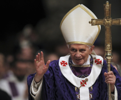 Pope Benedict Delivers Final Public Mass; Makes Call to Prayer