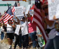 Hispanics of Faith Ask Obama to Separate LGBT Issues From Immigration Reform