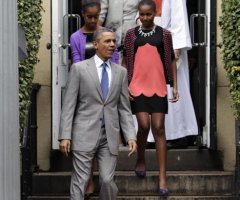 Obama Attends Easter Service; Pastor Accuses Conservative Christians of Racism in Sermon