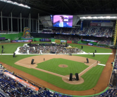 Joel Osteen at Night of Hope Miami: Relinquish Control to God