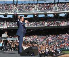 Joel Osteen Talks Biggest Preaching Mistake, 'Owning the Room'