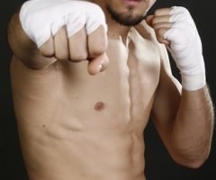 Robert Guerrero Exclusive: Boxer in God's Will to Defeat Floyd Mayweather?