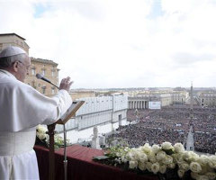 Pope Francis Canonizes 800 New Saints: They Were 'Faithful to Christ'